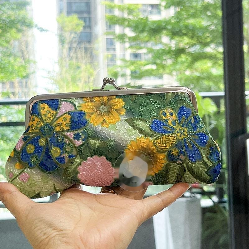 Chrysanthemum Embroidered Womens Wallet