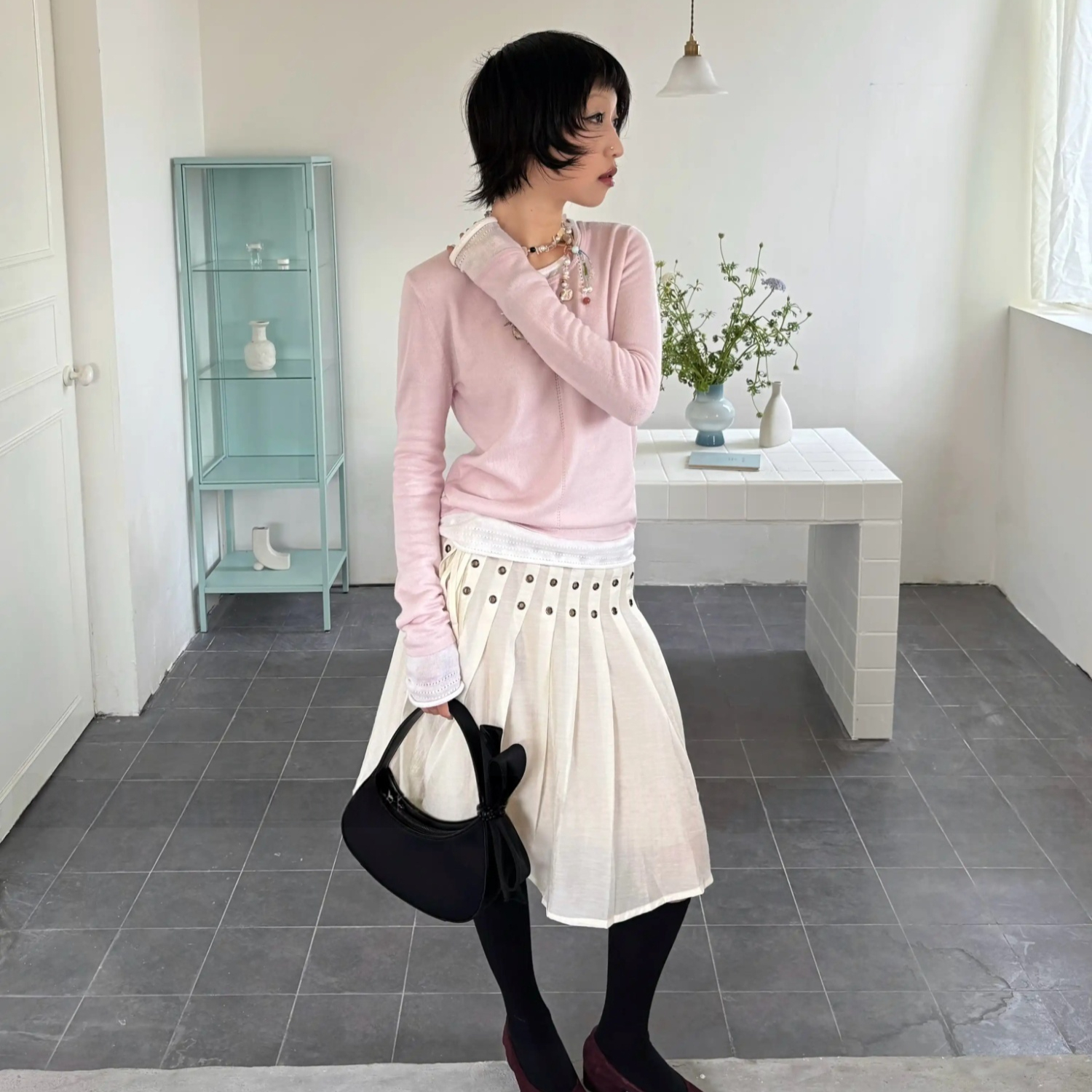 White Tencel Cotton Pleated Mid-rise Skirt With Eyelets