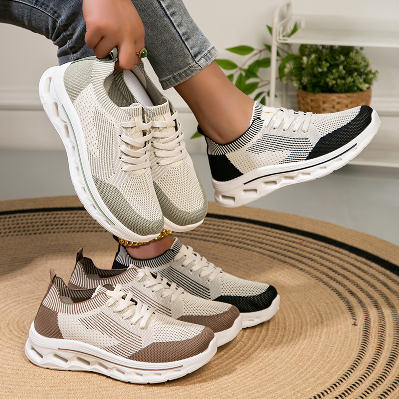 Women Lightweight Breathable Mesh Soft Sole Casual Sneakers