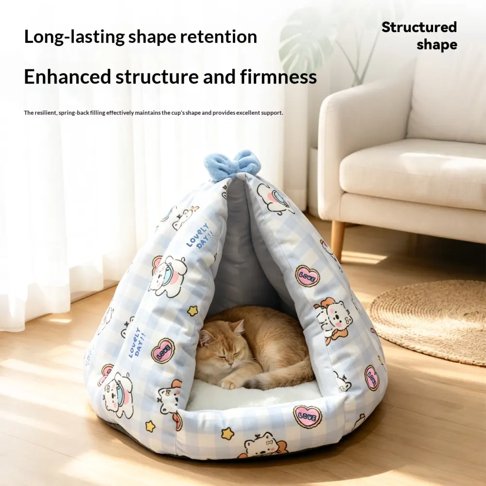 Closed Triangular Cat Tent Bed