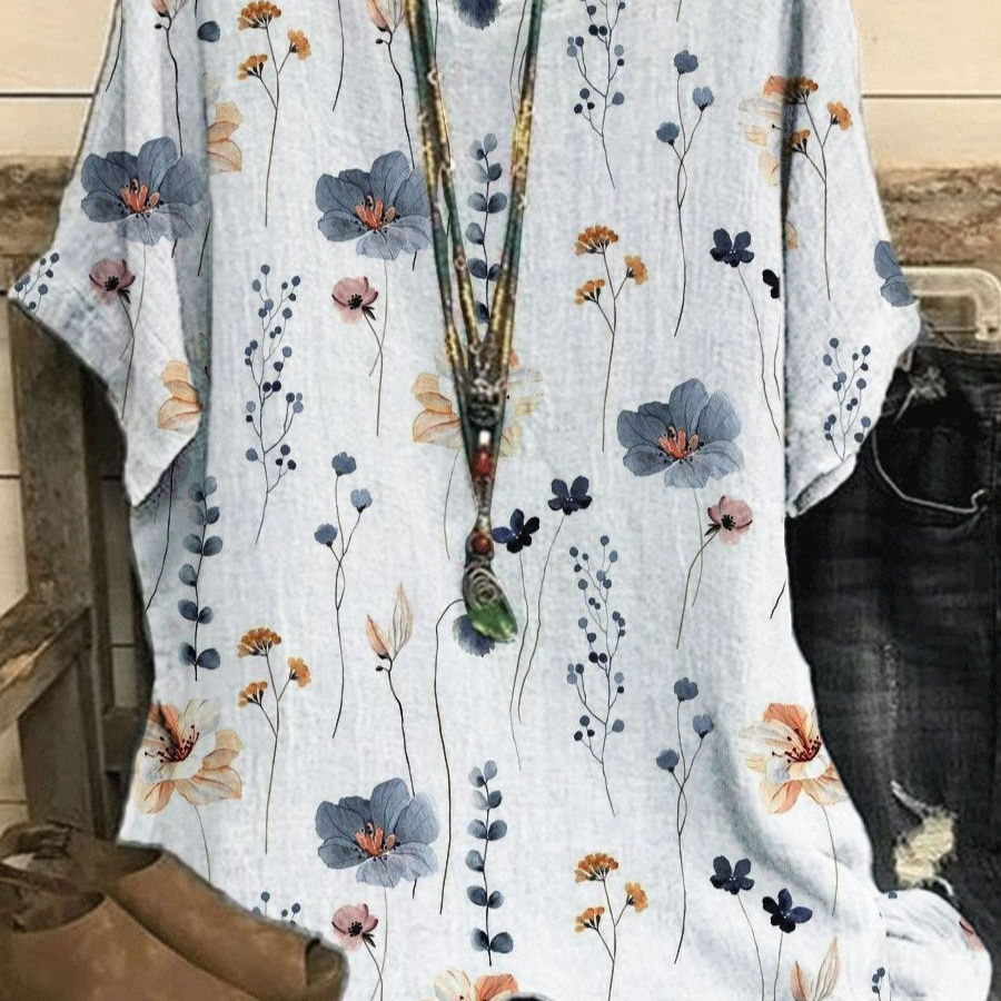 Fashionable Best-selling Short-sleeve Round-neck Top With Printed Elements
