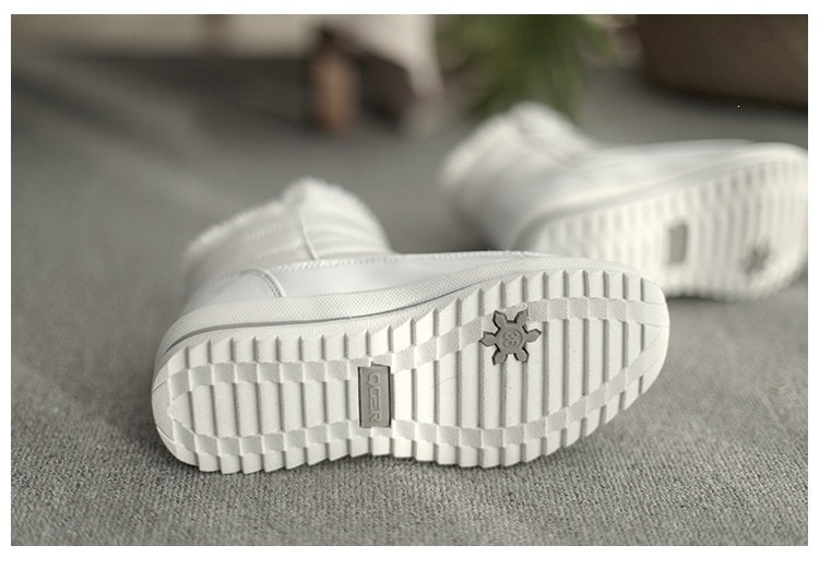 Flat short winter boots supplier reference image 3