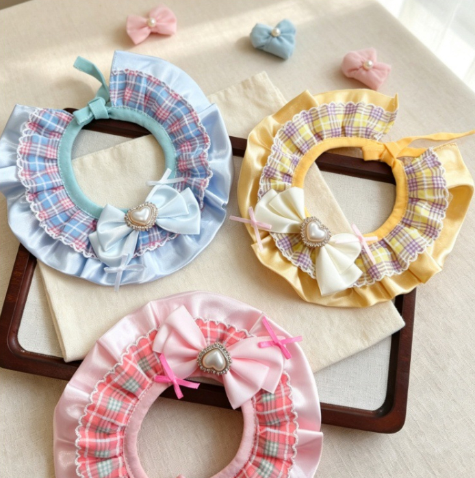 Pet Plaid Bib With Heart-Shaped Bow Tie Collar detail photo 5