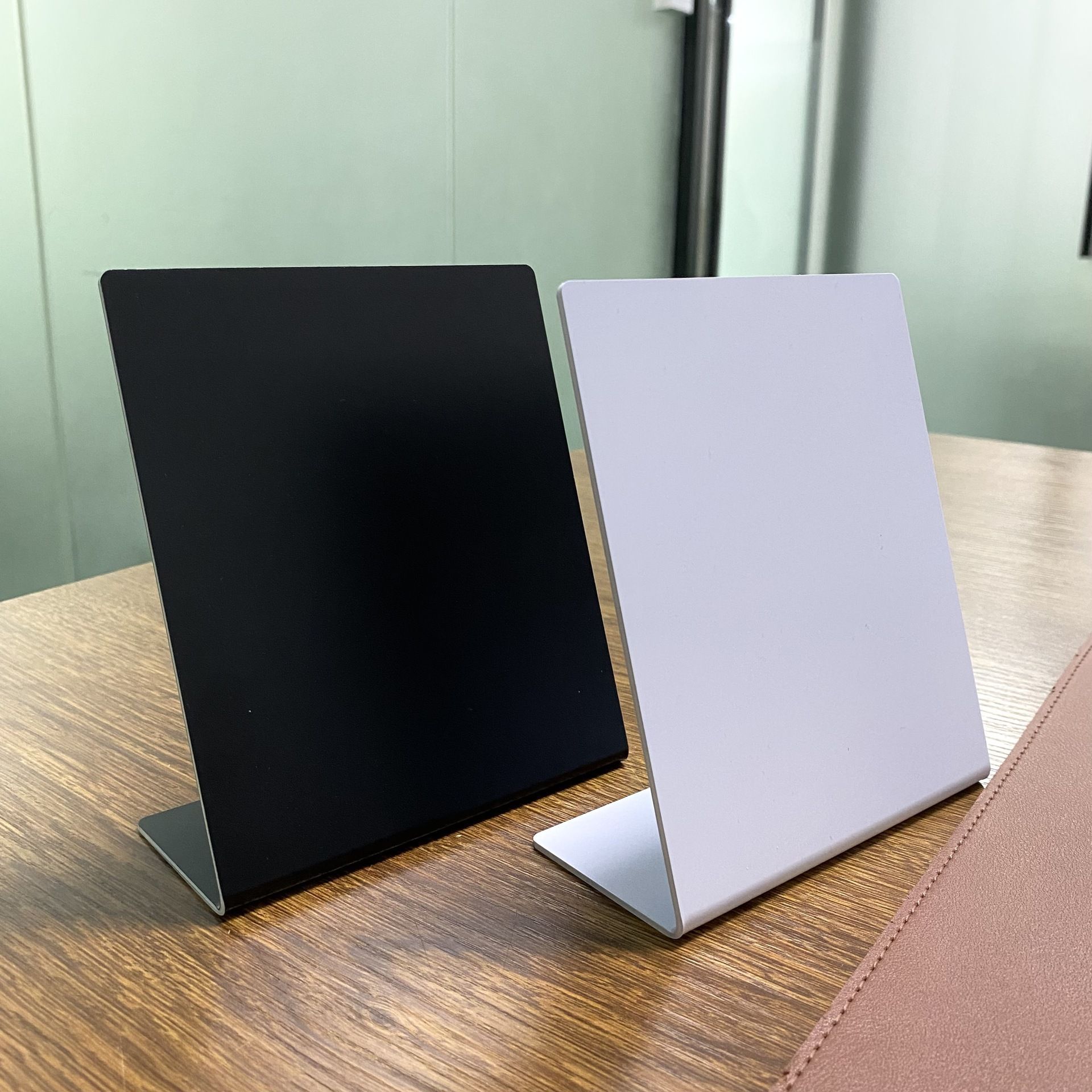 Solid-color Minimalist NFC-enabled Review Card